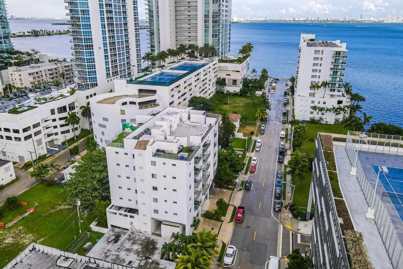 Lovely Unit Mins From Wynwood With Free Parking マイアミ エクステリア 写真