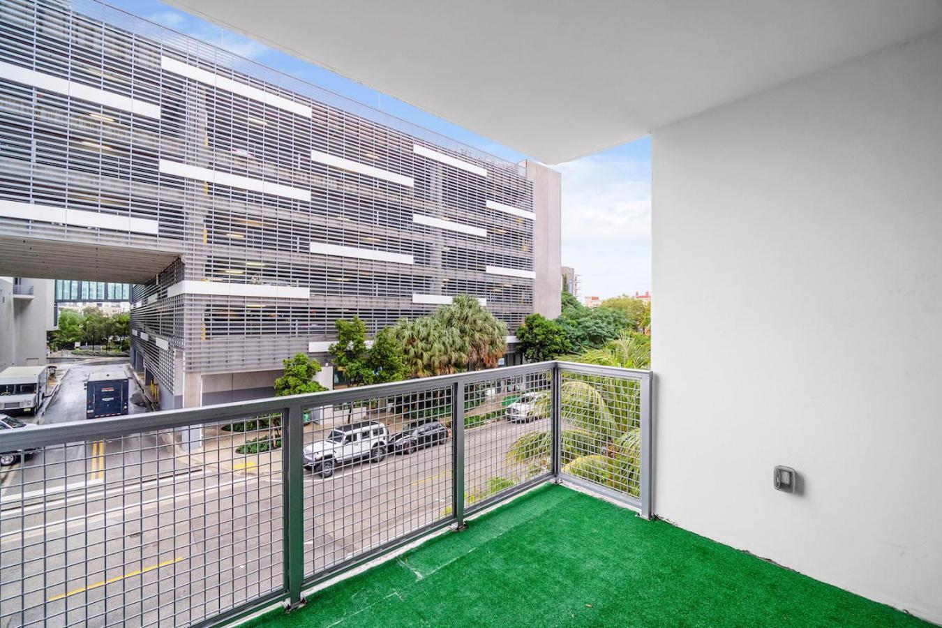 Lovely Unit Mins From Wynwood With Free Parking マイアミ エクステリア 写真